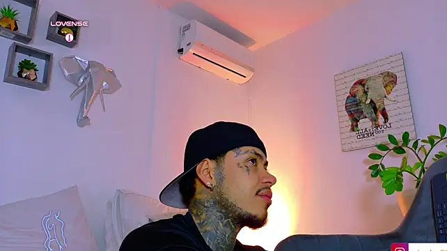 Chat XXX en directo de JordanSmiith_