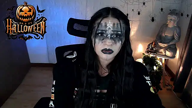 Chatroom XXX en direct de GODDESS_EVANS