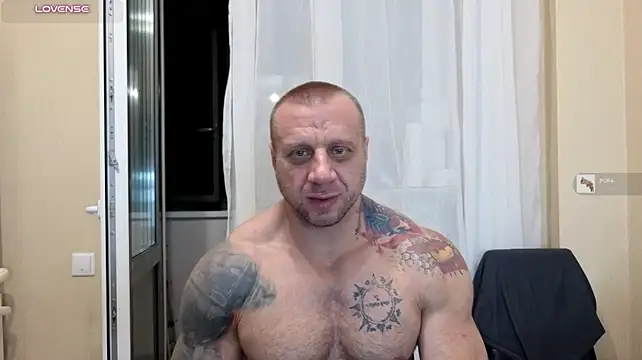 Chat XXX en directo de Samson_Legend