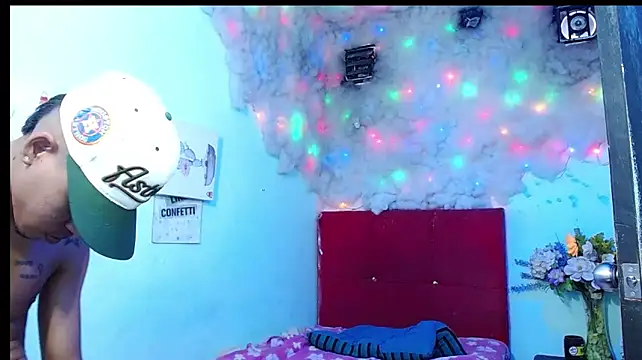 Živý XXX chat Destroying_girl