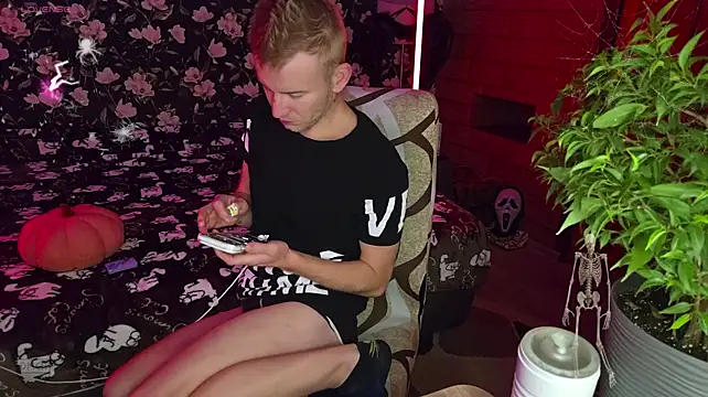 Chat XXX Live Vuitton