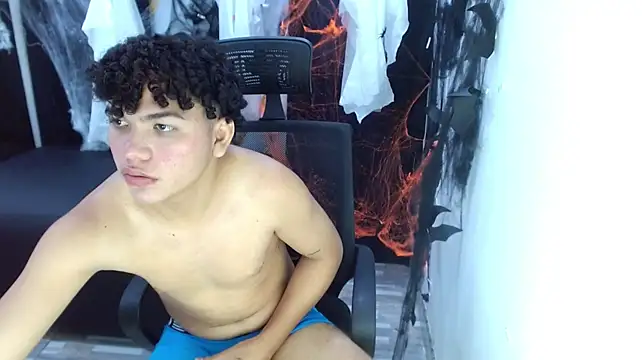 ThiagoVip Live XXX Chat