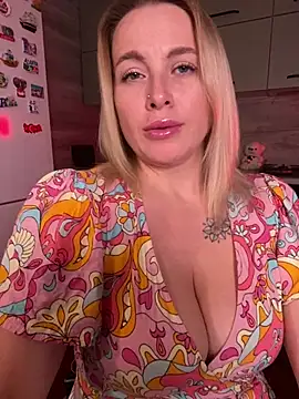 دردشة Hot_Sexy_Angel الجنسية المباشرة