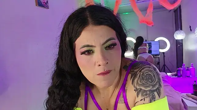 Živý XXX chat lizha_milf