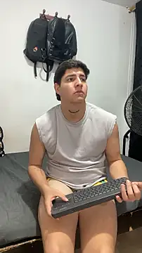 Fozil_Dvice live XXX chat