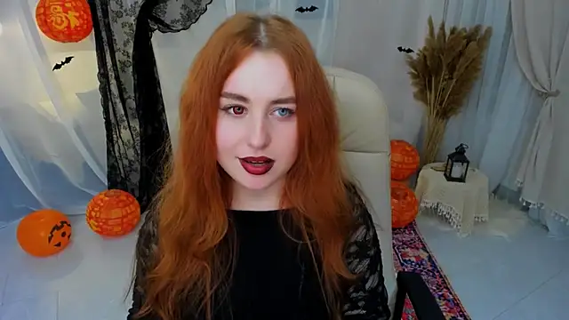 AirySilhouette Chat XXX live