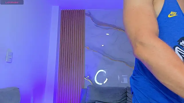 DUKE_SMITH Live XXX-chat
