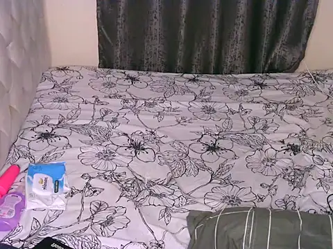 Bustycece live XXX chat