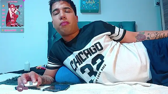 Chat XXX ao vivo de Randy_horny