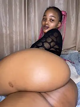Cataleyasweetbooty Adlı Modelin Canlı XXX Sohbeti