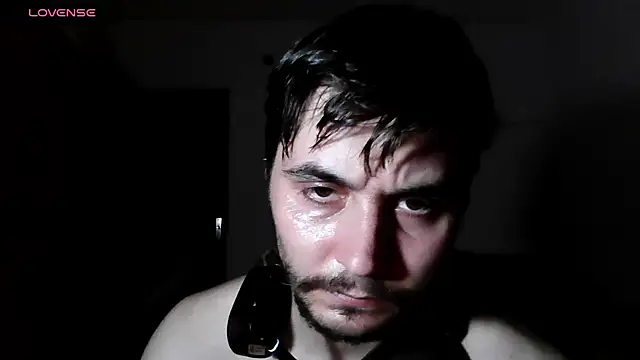 Chatroom XXX en direct de David_storm