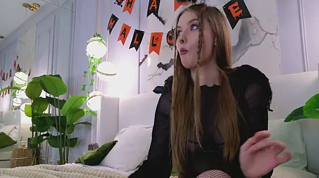 Flora_DeVille Live XXX Chat