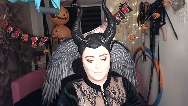 צ'אט XXX בשידור חי של MISSgoddessMARIA