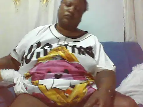 fat_ebonyqueen: απευθείας συνομιλία ΧΧΧ