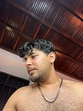 Samir_bearのライブXXXチャット