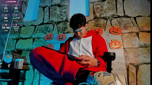 צ'אט XXX בשידור חי של Axel_Romanov