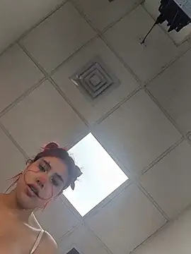 XXX chat uživo modela Nikky_Rose_