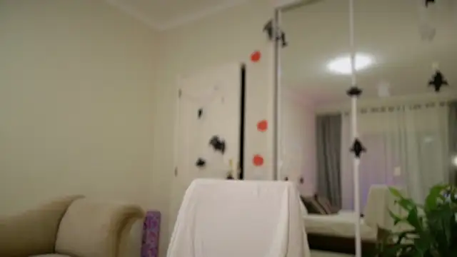 EmilyLakoma's Live XXX Chat