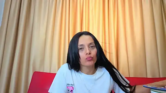 Czat XXX na żywo – Kelani__Fire