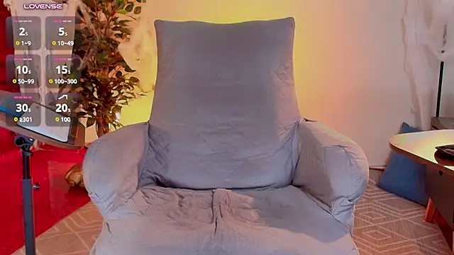 HenryBenso's Live XXX Chat