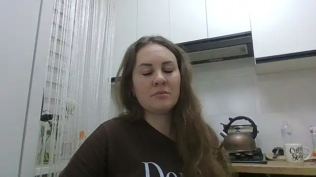 MeadowEyes Chat XXX in diretta