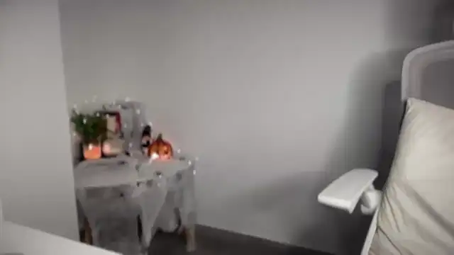 NancyArab-28 Adlı Modelin Canlı XXX Sohbeti