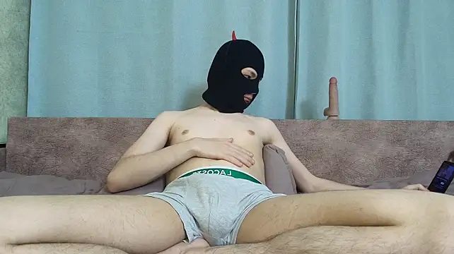 Show modela shadow_man666 na web-kameri