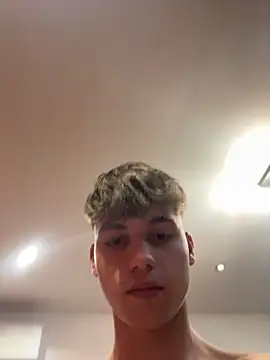 XXX chat uživo modela zzzenfedee