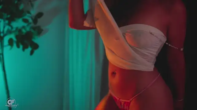 anabelcurvyのライブXXXチャット