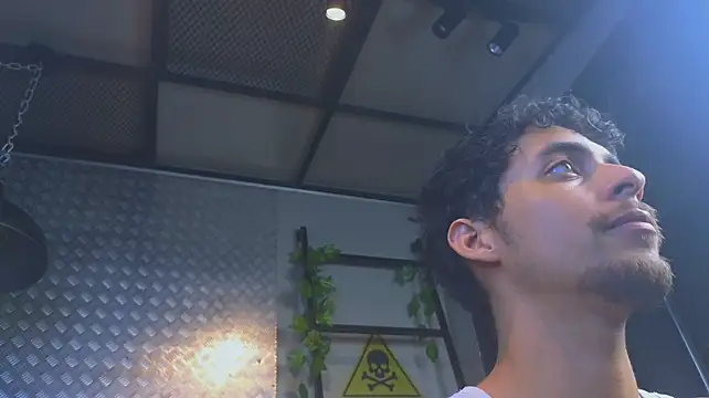 Chat XXX Live Jeey_Bee