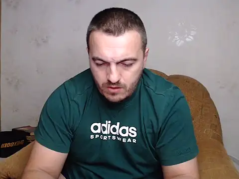 MasterTaylor: απευθείας συνομιλία ΧΧΧ