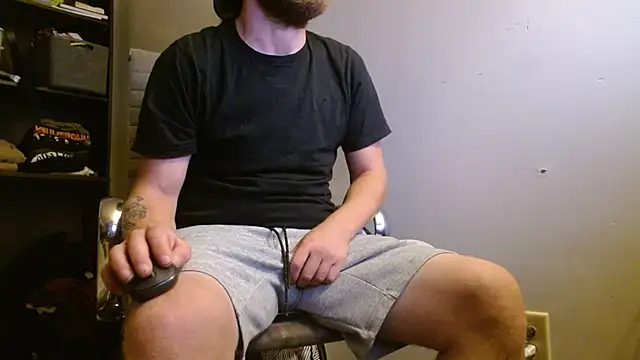 צ'אט XXX בשידור חי של Explosive_andyy