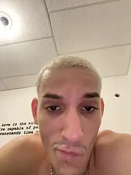 Astro7raro Live XXX Chat